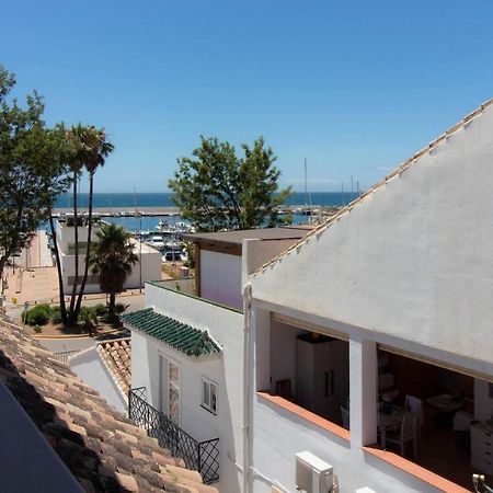 Room In Guest Room - Private Room In The Fishing Port Of Marbella Exterior foto